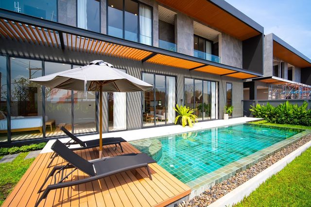 LINE_ALBUM_Long one type A_250331_2.jpg